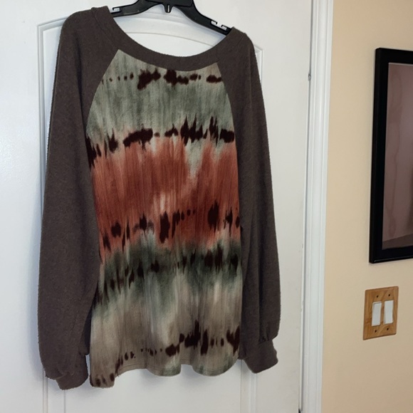 Adora womens sweater. Size XL - Picture 4 of 5